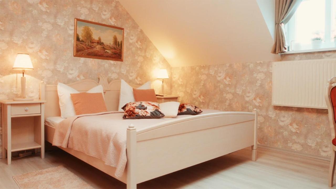 Anker Ξενοδοχείο Arneburg Εξωτερικό φωτογραφία