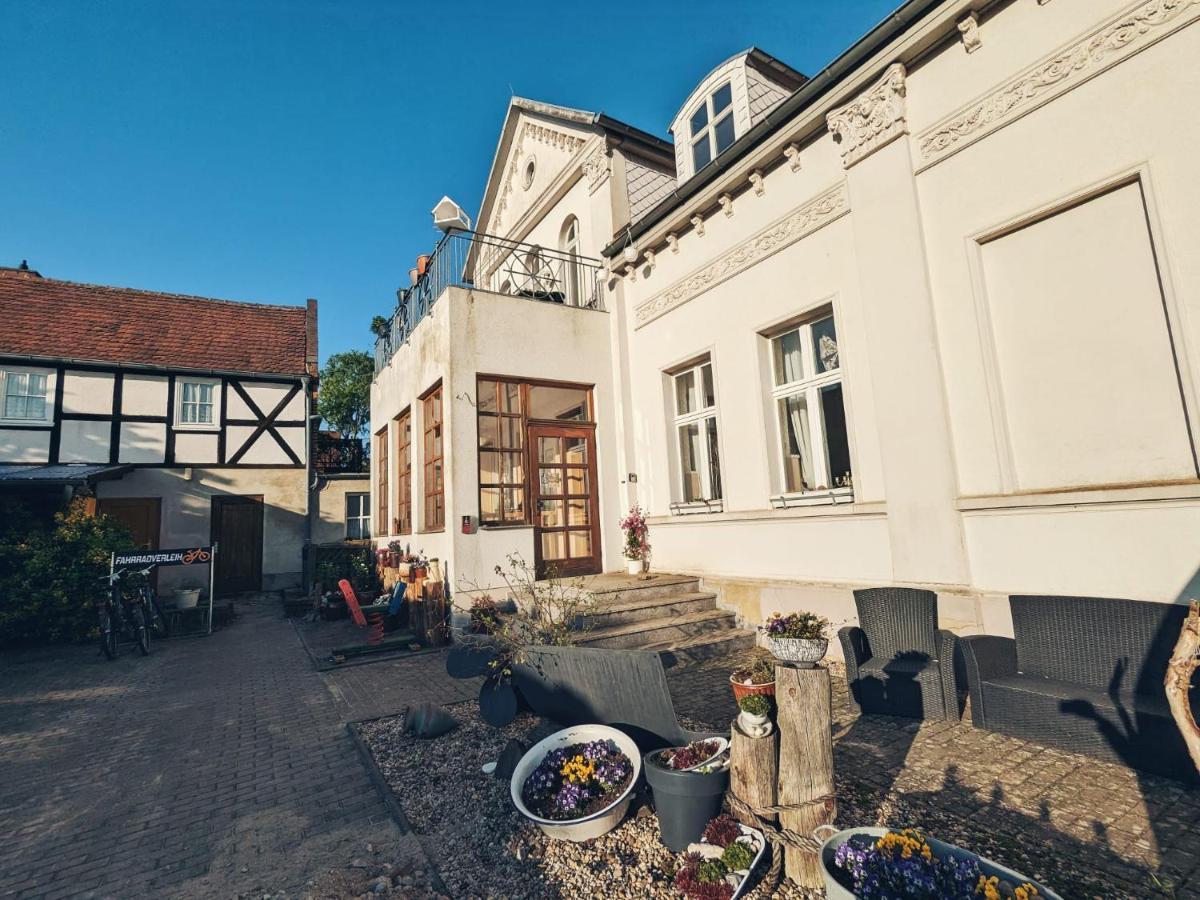 Anker Ξενοδοχείο Arneburg Εξωτερικό φωτογραφία